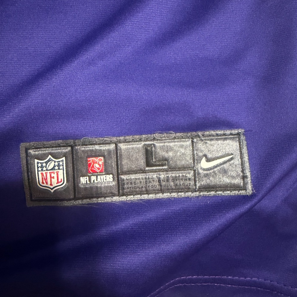 NFL Minnesota Vikings Justin Jefferson Purple Nike Jersey - Picture 3 of 3